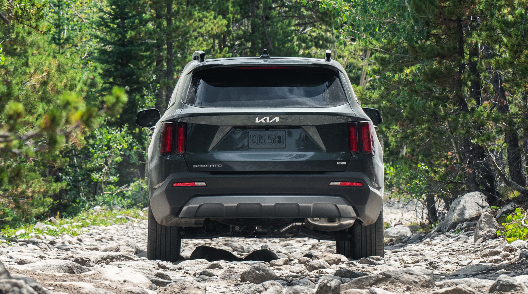 سورينتو 4*2 سيارة 