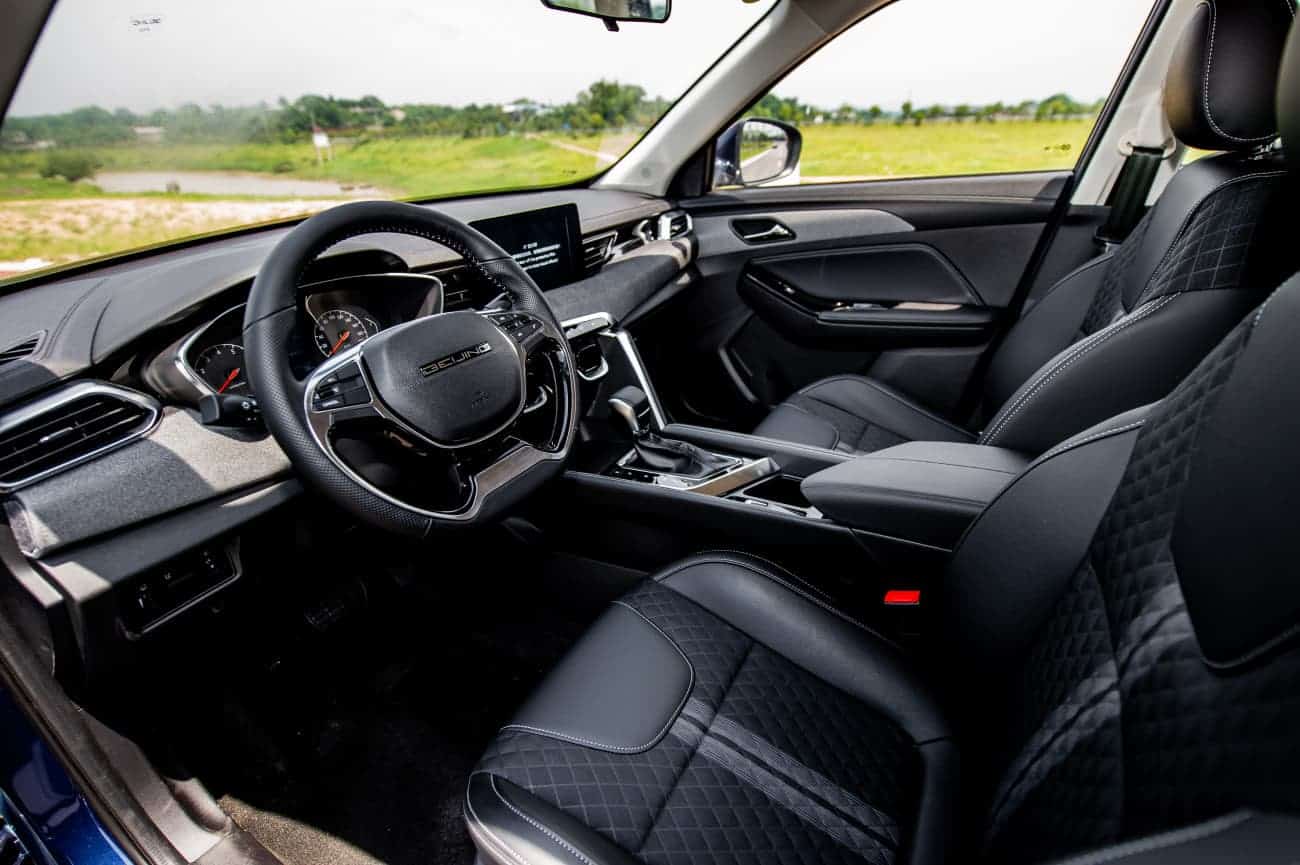 X 35 ايليت  بلس (4 ابواب ) سيارة 