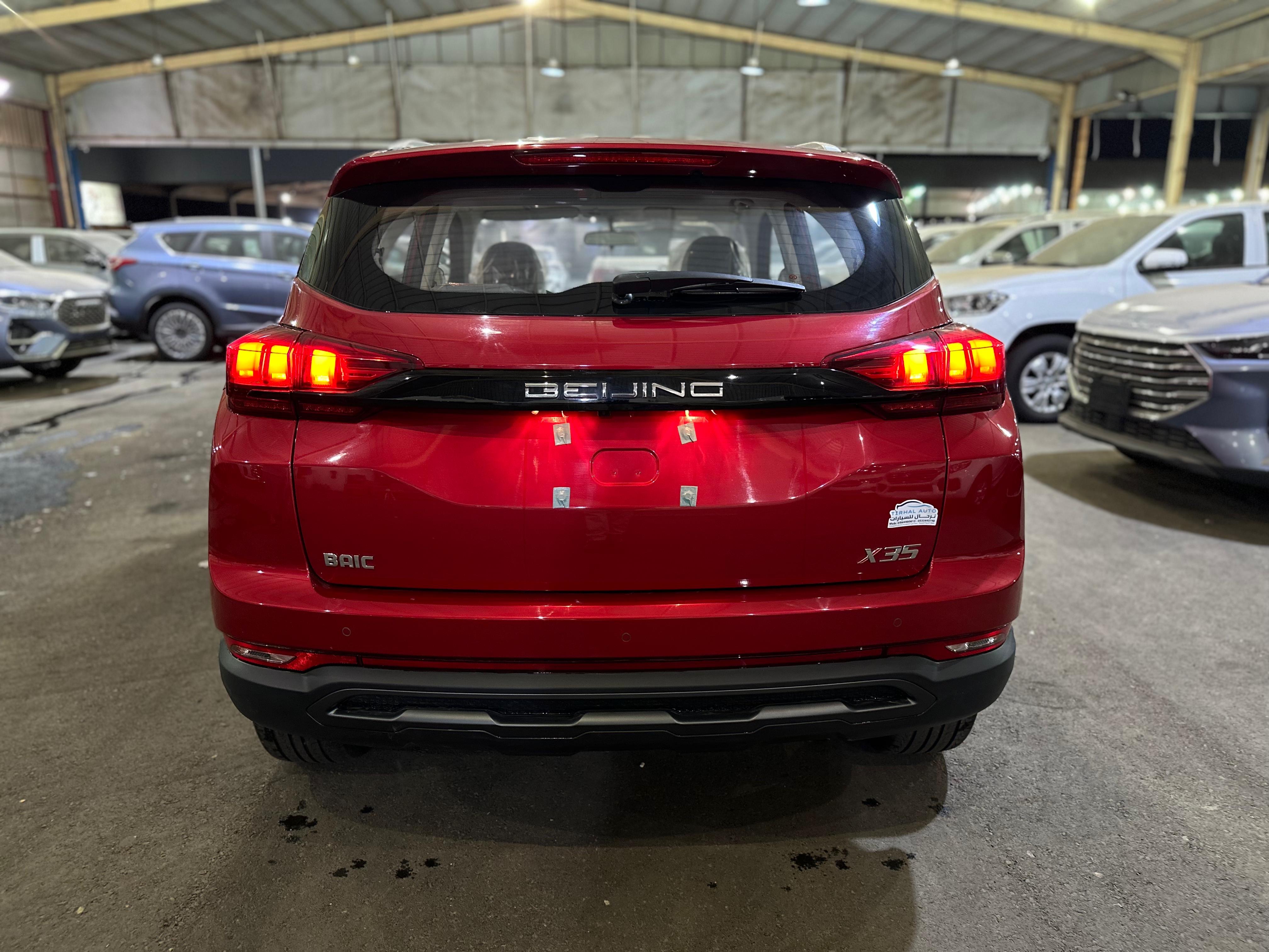 4 ابواب لاكجري سيارة 