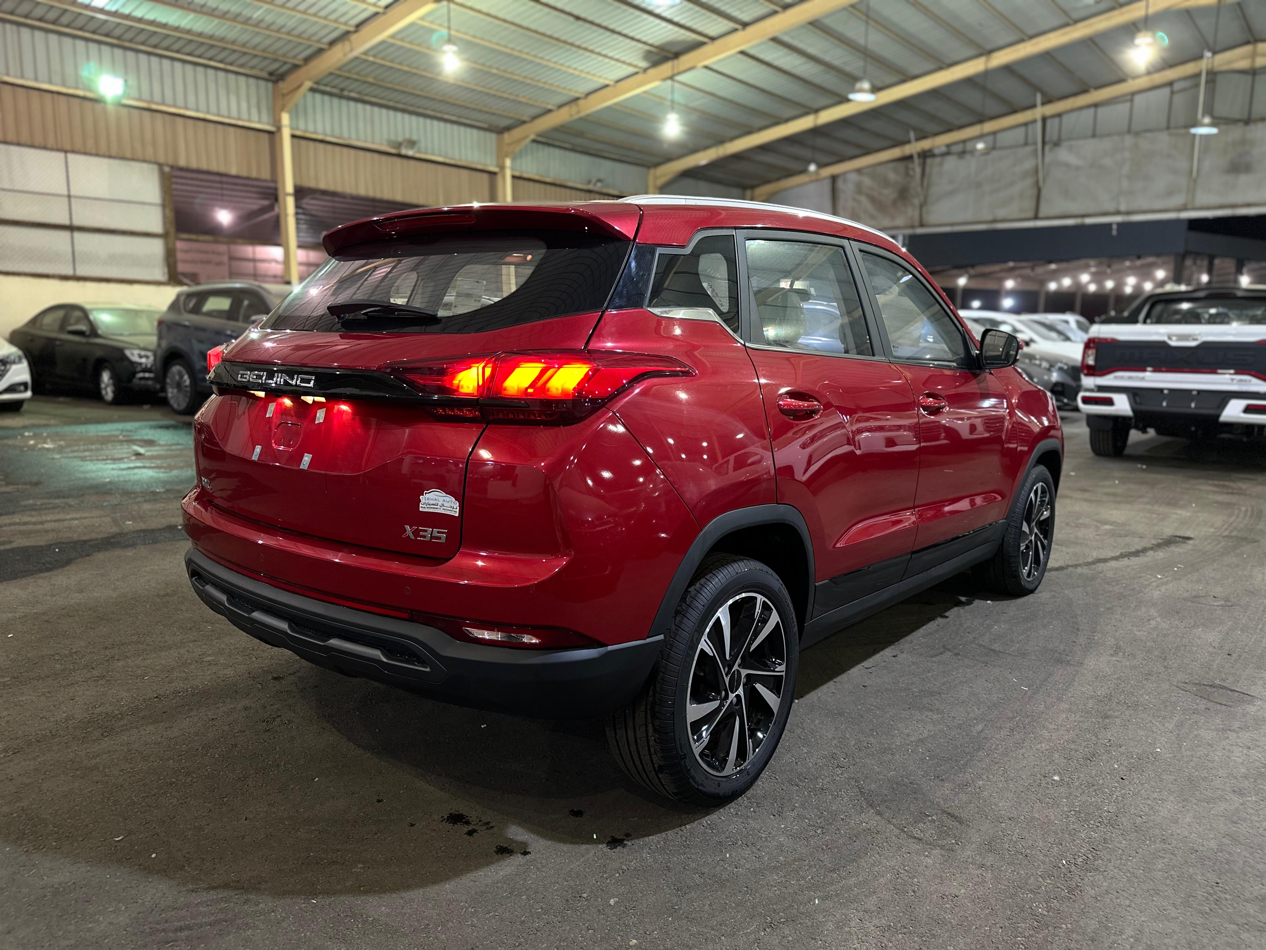 4 ابواب لاكجري سيارة 