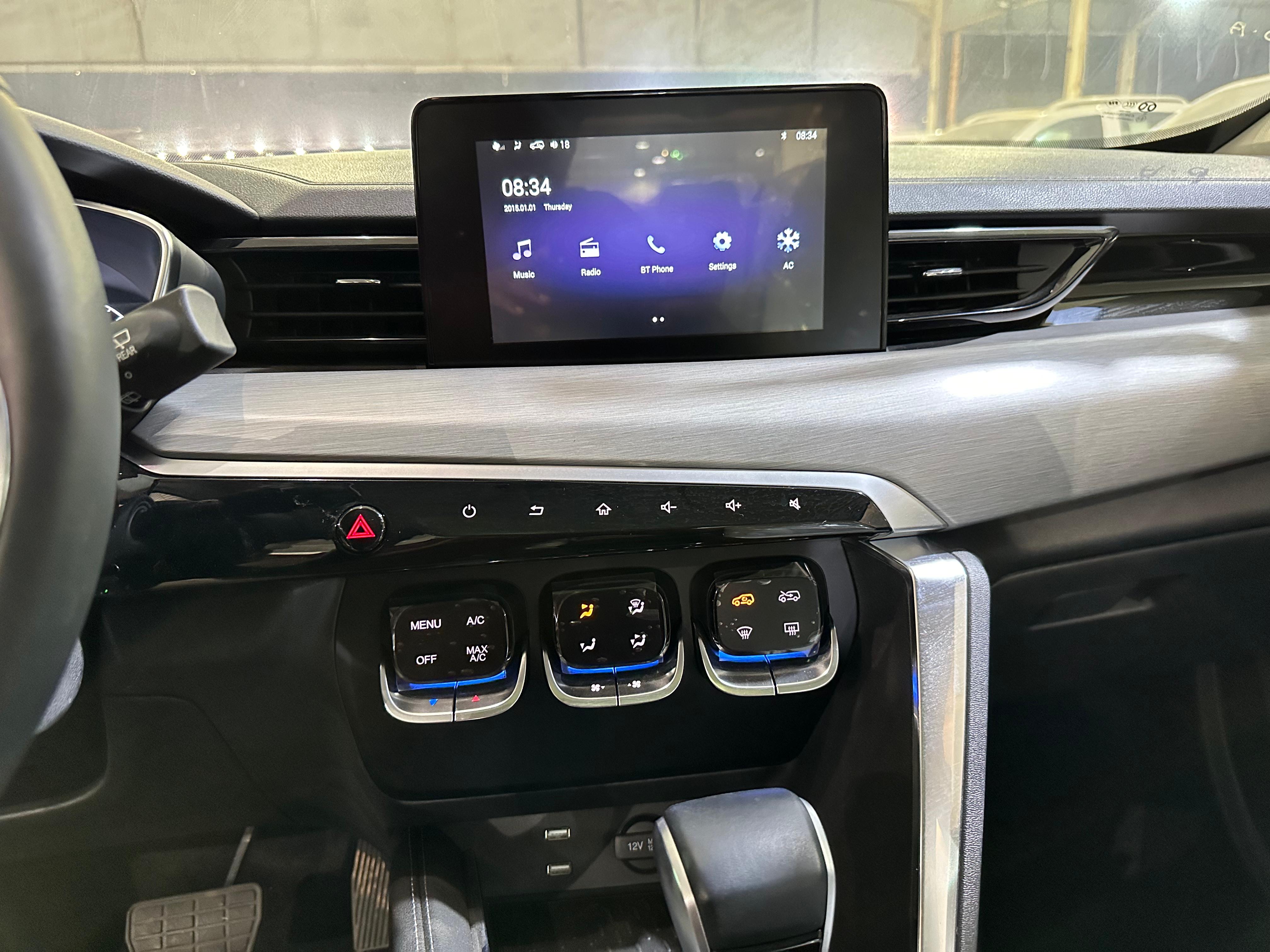 4 ابواب لاكجري سيارة 