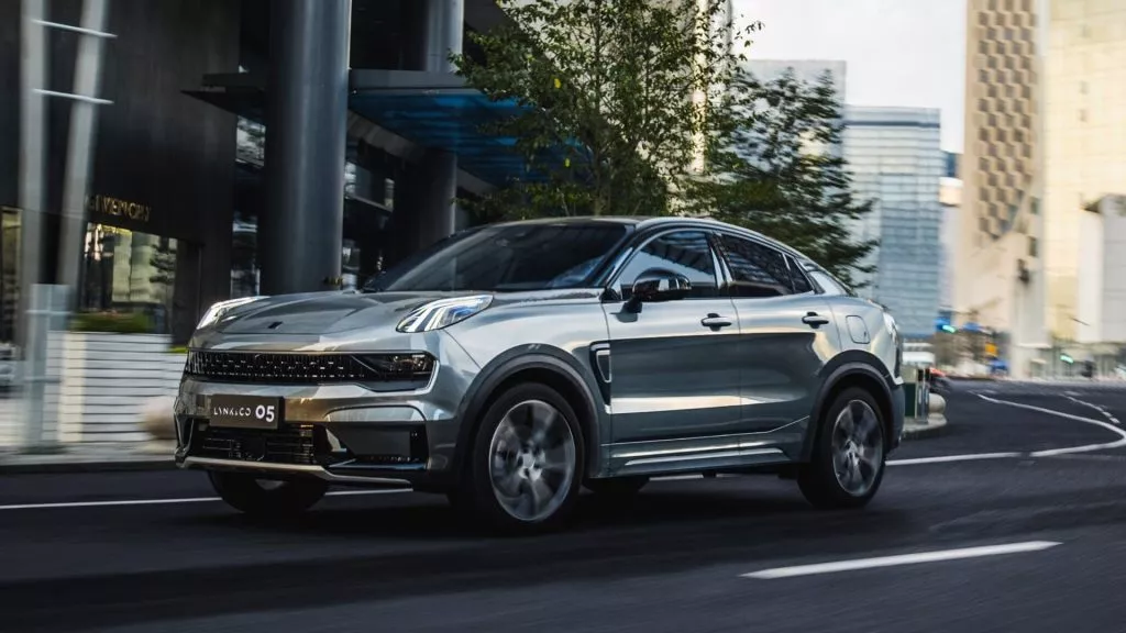 LYNK & CO 5 HYPER PLUS 2024