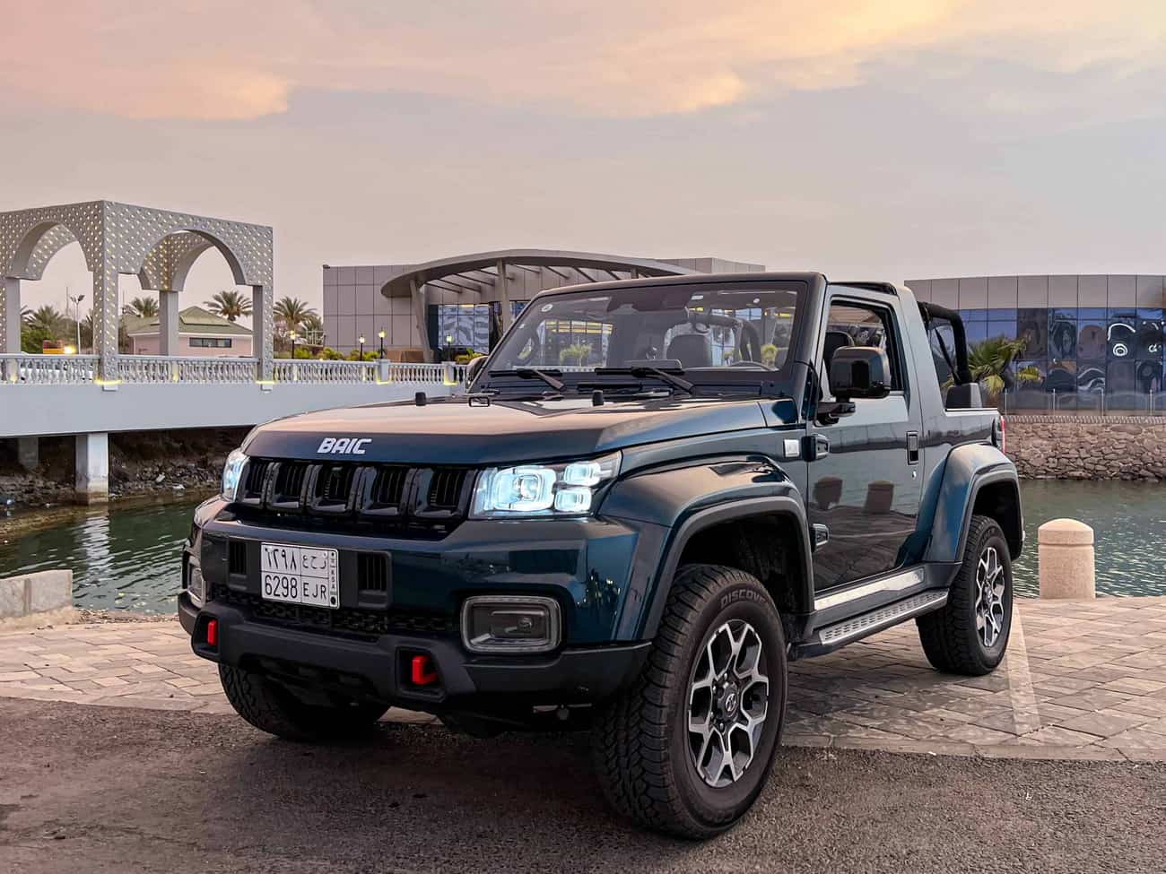 Bj40 se luxury سيارة 