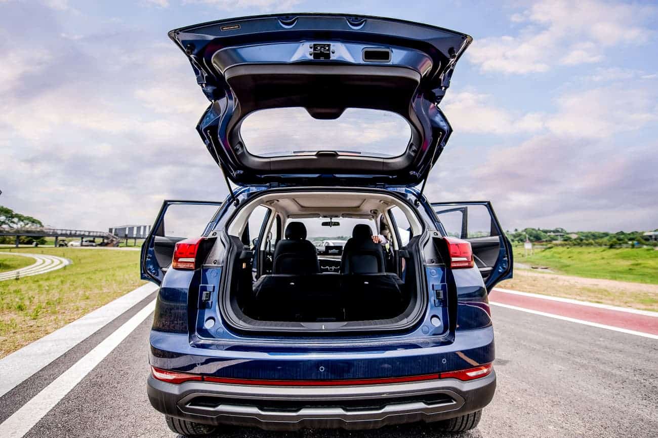 X 35 ايليت  بلس (4 ابواب ) سيارة 