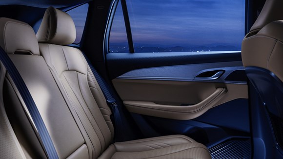 Grand koleos سيارة