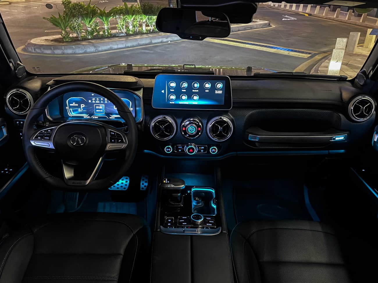 Bj40 se luxury سيارة 